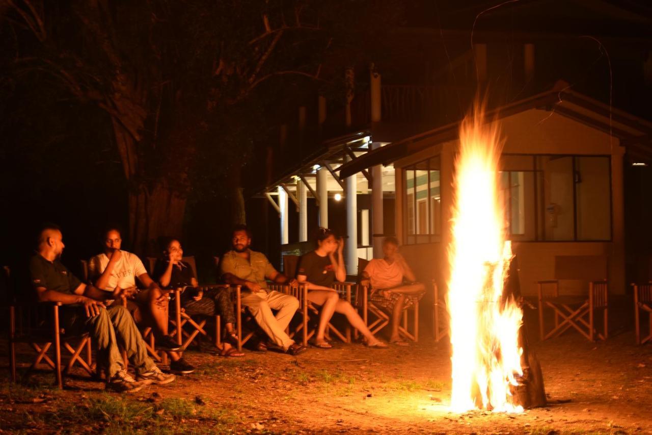 קטרגמה Funky Leopard Safari Lodge Bordering Yala National Park מראה חיצוני תמונה