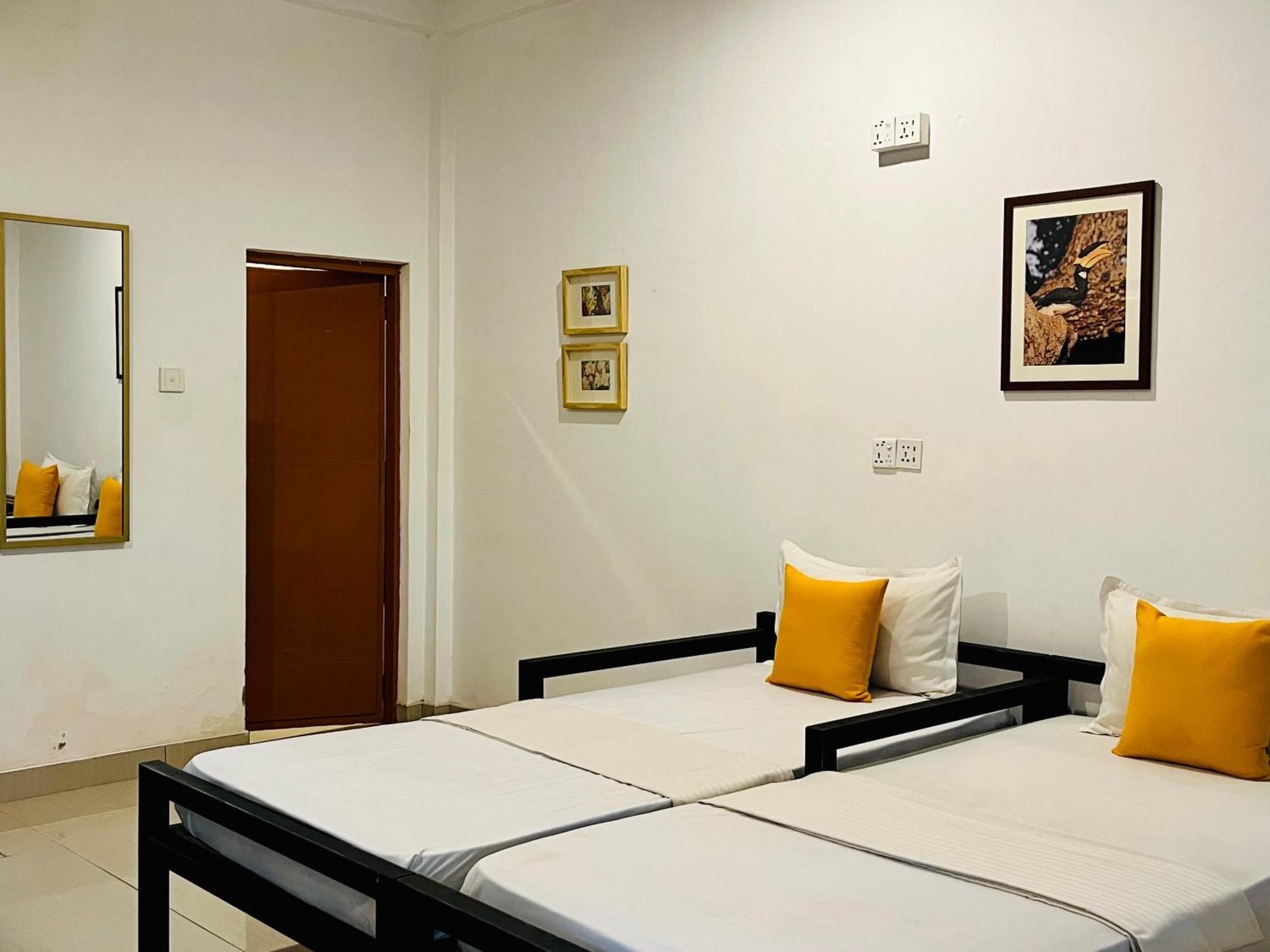 קטרגמה Funky Leopard Safari Lodge Bordering Yala National Park מראה חיצוני תמונה