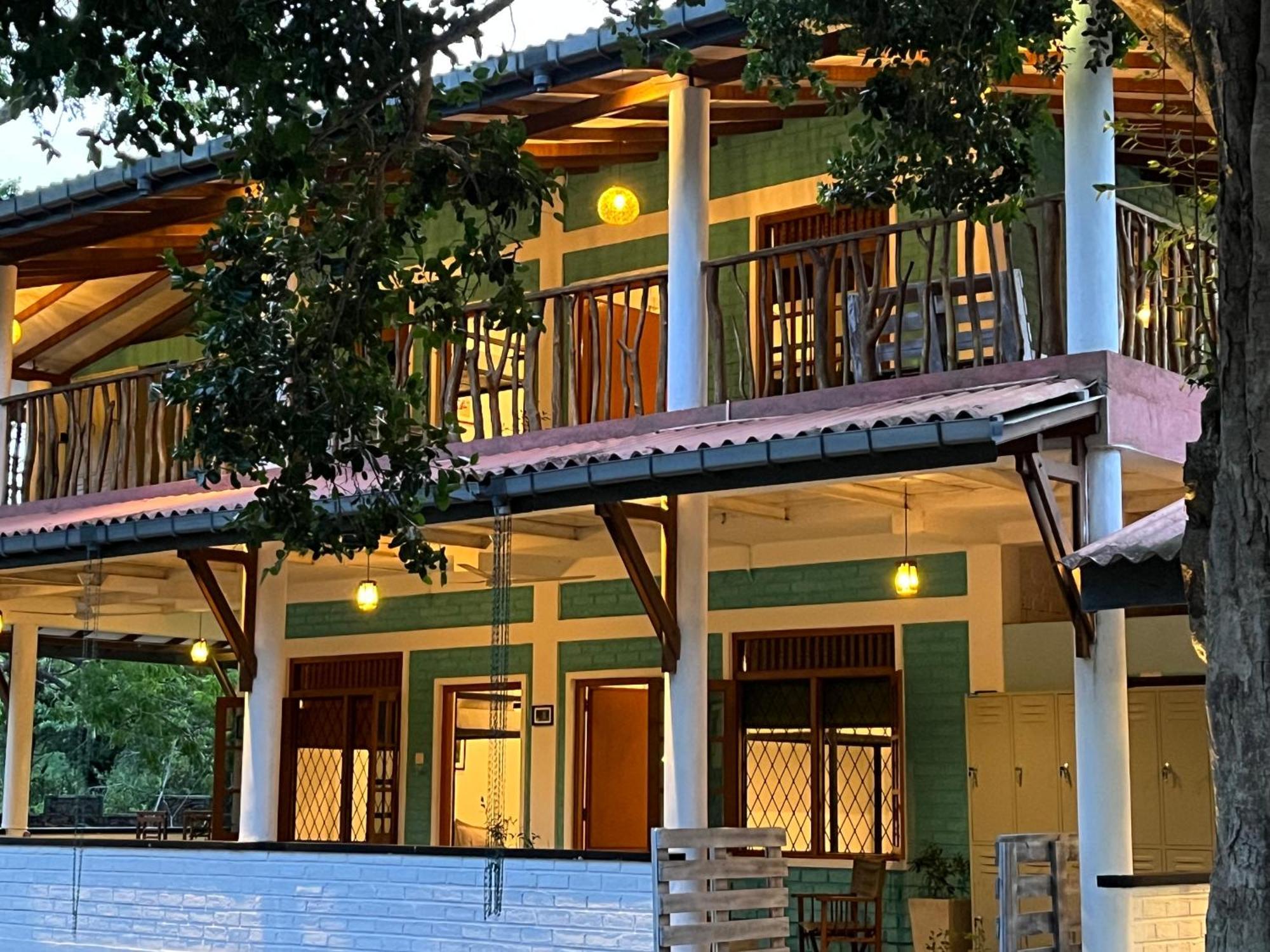 קטרגמה Funky Leopard Safari Lodge Bordering Yala National Park מראה חיצוני תמונה